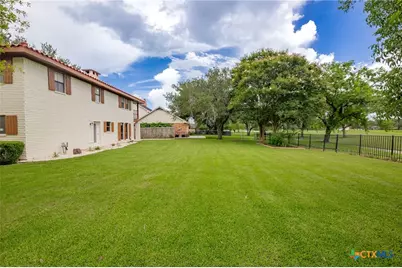 213 Tracy Lane, Victoria, TX 77904 - Photo 33