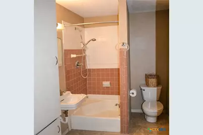 2004 Navidad Street, Victoria, TX 77901 - Photo 15