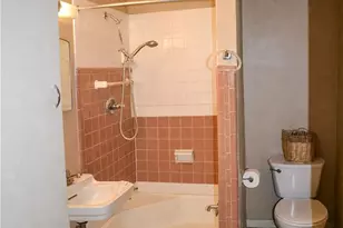 2004 Navidad St, Victoria, TX 77901 - Photo 17