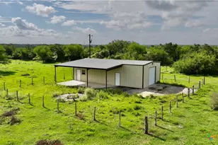 000 Briggs Blvd, Victoria, TX 77904 - Photo 9