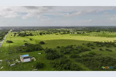 000 Briggs Boulevard, Victoria, TX 77904 - Photo 13