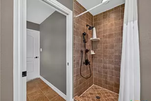 227 Ski Plex Dr, Seguin, TX 78155 - Photo 21