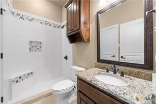 12 Lago Verde Ln, Belton, TX 76513 - Photo 9