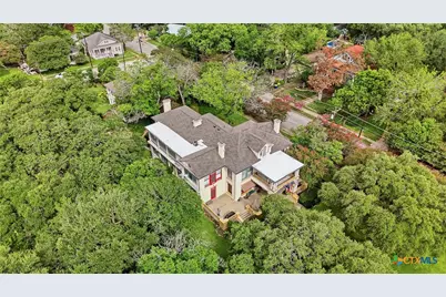 723 Saint James Street, Gonzales, TX 78629 - Photo 47