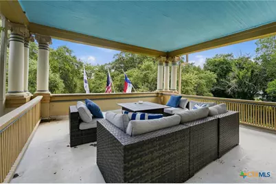 723 Saint James Street, Gonzales, TX 78629 - Photo 27