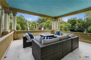 723 St James St, Gonzales, TX 78629 - Photo 27