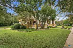 723 St James St, Gonzales, TX 78629 - Photo 45