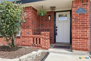 216 Sparrow Ln, Victoria, TX 77905 - Photo 3