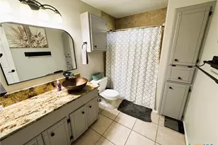 216 Sparrow Ln, Victoria, TX 77905 - Photo 29