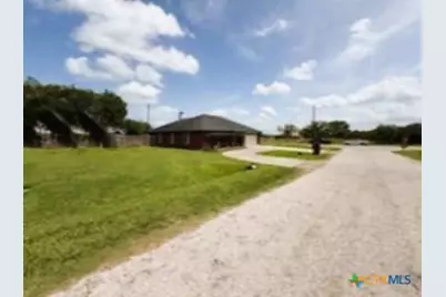 216 Sparrow Lane, Victoria, TX 77905 - Photo 43
