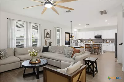 624 Reinhardt Boulevard, Georgetown, TX 78626 - Photo 9