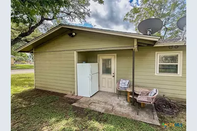 203 W Koether Street, Shiner, TX 77984 - Photo 37