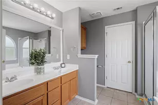 2418 Ridge Rock, New Braunfels, TX 78130 - Photo 19