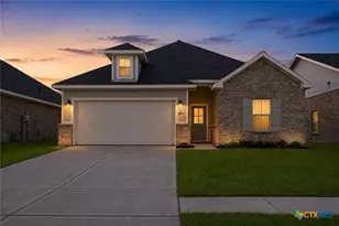 312 Cardinal Dr, Port Lavaca, TX 77979 - Photo 1