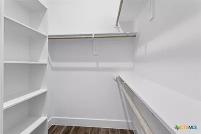 312 Cardinal Drive, Port Lavaca, TX 77979 - Photo 17