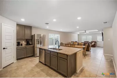 713 Angus Drive, Seguin, TX 78155 - Photo 7