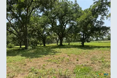 00 B and B, Seguin, TX 78155 - Photo 9