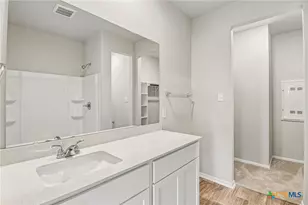 2427 Rambo Dr, San Antonio, TX 78224 - Photo 15