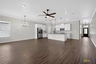 3607 Reynolds Dr, Belton, TX 76513 - Photo 3