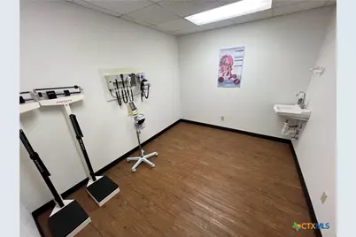 4520 E Central Texas Expressway #101, Killeen, TX 76543 - Photo 5