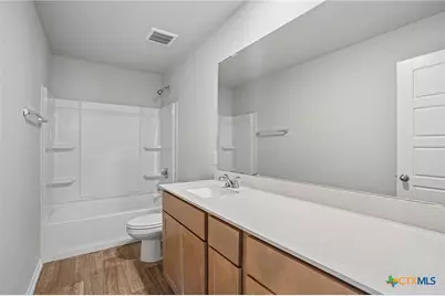 15423 Bonnethead Road, San Antonio, TX 78245 - Photo 17