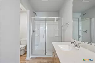 15423 Bonnethead Rd, San Antonio, TX 78245 - Photo 11