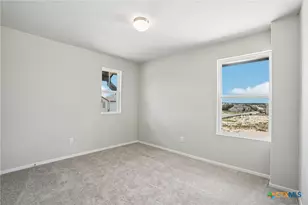 15423 Bonnethead Rd, San Antonio, TX 78245 - Photo 13