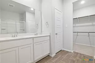 2326 Croaker Crk, San Antonio, TX 78245 - Photo 15