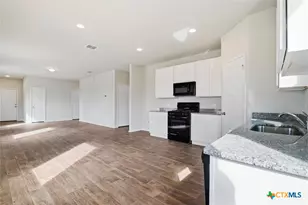 2326 Croaker Crk, San Antonio, TX 78245 - Photo 7