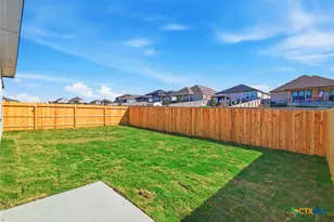 2326 Croaker Crk, San Antonio, TX 78245 - Photo 25