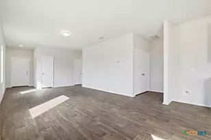 2326 Croaker Crk, San Antonio, TX 78245 - Photo 9