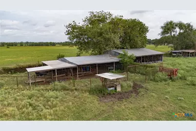402 Happy Haven Road, Mcqueeney, TX 78123 - Photo 5