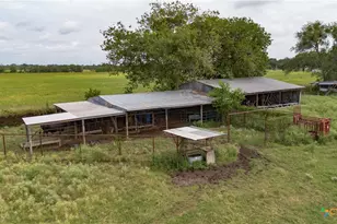 402 Happy Haven Rd, Mcqueeney, TX 78123 - Photo 5