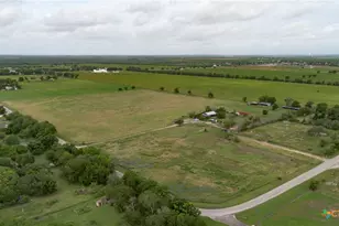 402 Happy Haven Rd, Mcqueeney, TX 78123 - Photo 7
