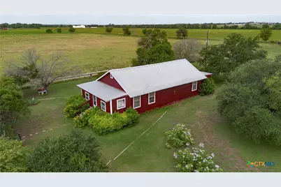 402 Happy Haven Road, Mcqueeney, TX 78123 - Photo 1