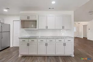 8 Doc Holiday Dr, Belton, TX 76513 - Photo 19