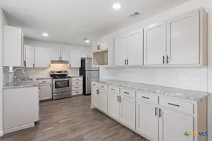 8 Doc Holiday Dr, Belton, TX 76513 - Photo 15