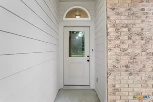 8 Doc Holiday Dr, Belton, TX 76513 - Photo 3
