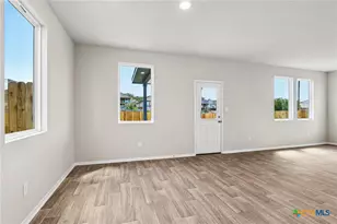2338 Croaker Crk, San Antonio, TX 78245 - Photo 17