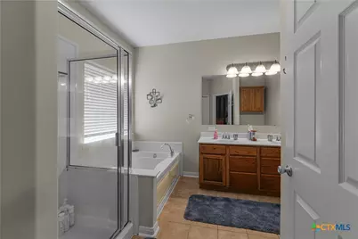 101 Water Oak Court, Victoria, TX 77901 - Photo 17
