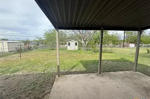 620 W Avenue B, Copperas Cove, TX 76522 - Photo 19