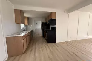 620 W Avenue B, Copperas Cove, TX 76522 - Photo 11