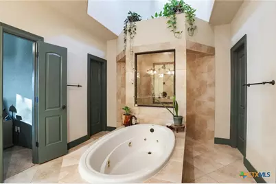 8803 Tuscan Hills Drive, Garden Ridge, TX 78266 - Photo 27
