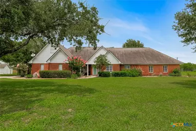 80 Hunters Way, Victoria, TX 77904 - Photo 1