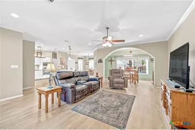 80 Hunters Way, Victoria, TX 77904 - Photo 11