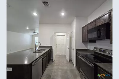 2318 Zanoletti Drive #B, Temple, TX 76504 - Photo 9