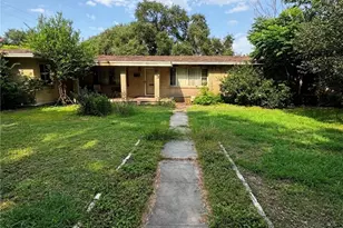 803 Lawndale Ave, Victoria, TX 77901 - Photo 1