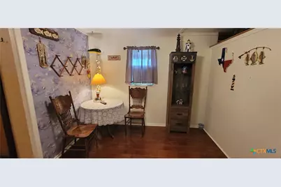 1007 W Dallas Avenue, Seadrift, TX 77983 - Photo 15
