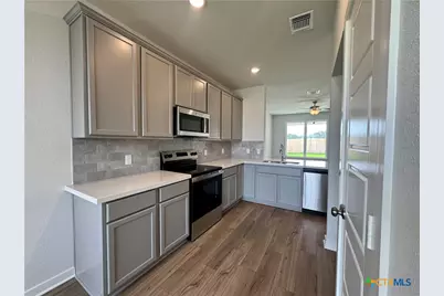 409 Presley Drive, Killeen, TX 76542 - Photo 5