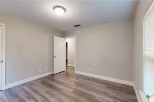 906 Estelle Ave, Killeen, TX 76541 - Photo 15